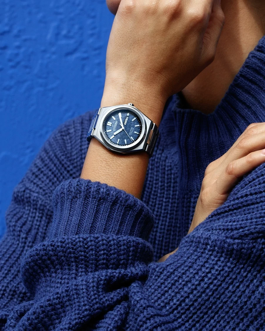 Zenshin Three-hand Blue Dial Super Titanium Bracelet AW0130-85L